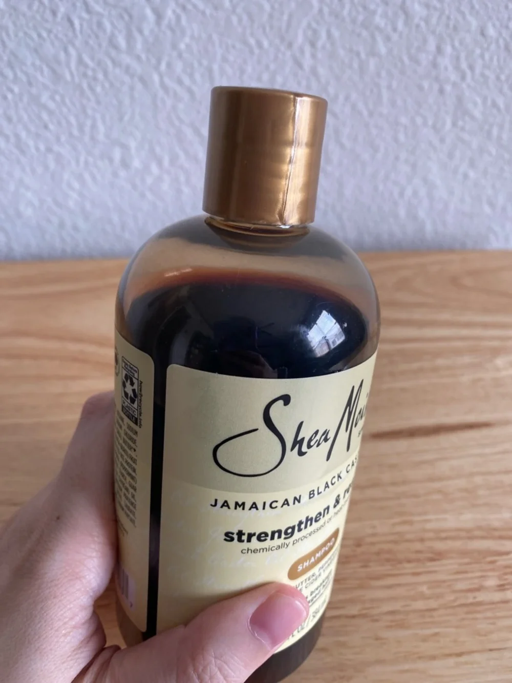 Shea Moisture Strengthen & Restore Jamaican Castor Oil Shampoo